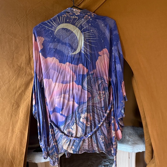 Spell Multicolor Robe - Picture 2 of 4